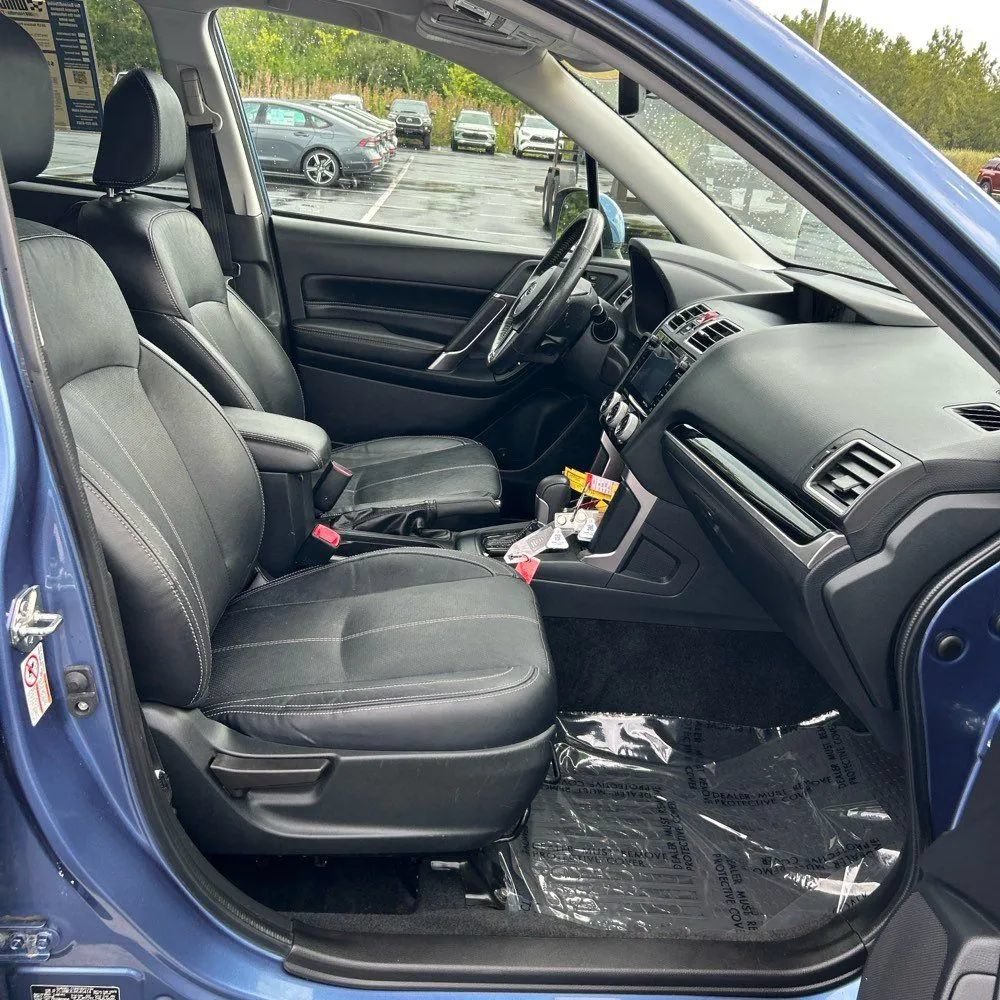 Used 2018 Subaru Forester 2.5i Touring w/ Popular Package #3B AWD/4WD image 22