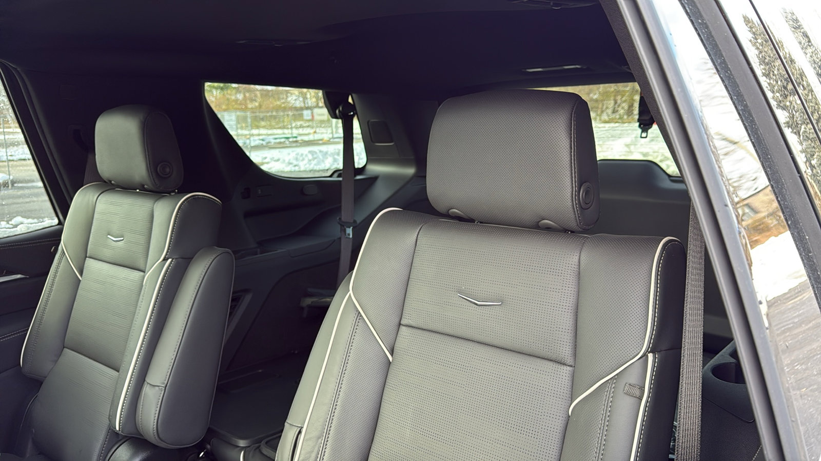 New 2026 Cadillac Escalade Luxury image 29