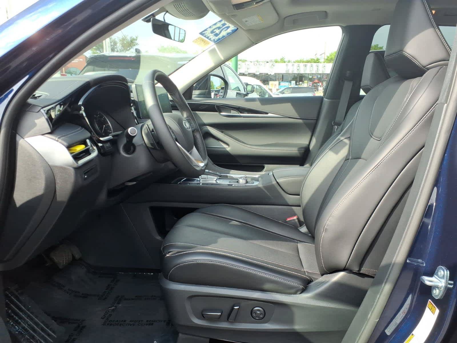 Certified 2025 INFINITI QX60 Pure AWD/4WD image 11