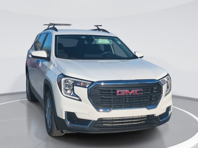 Used 2022 GMC Terrain SLE w/ Driver Convenience Package image 1