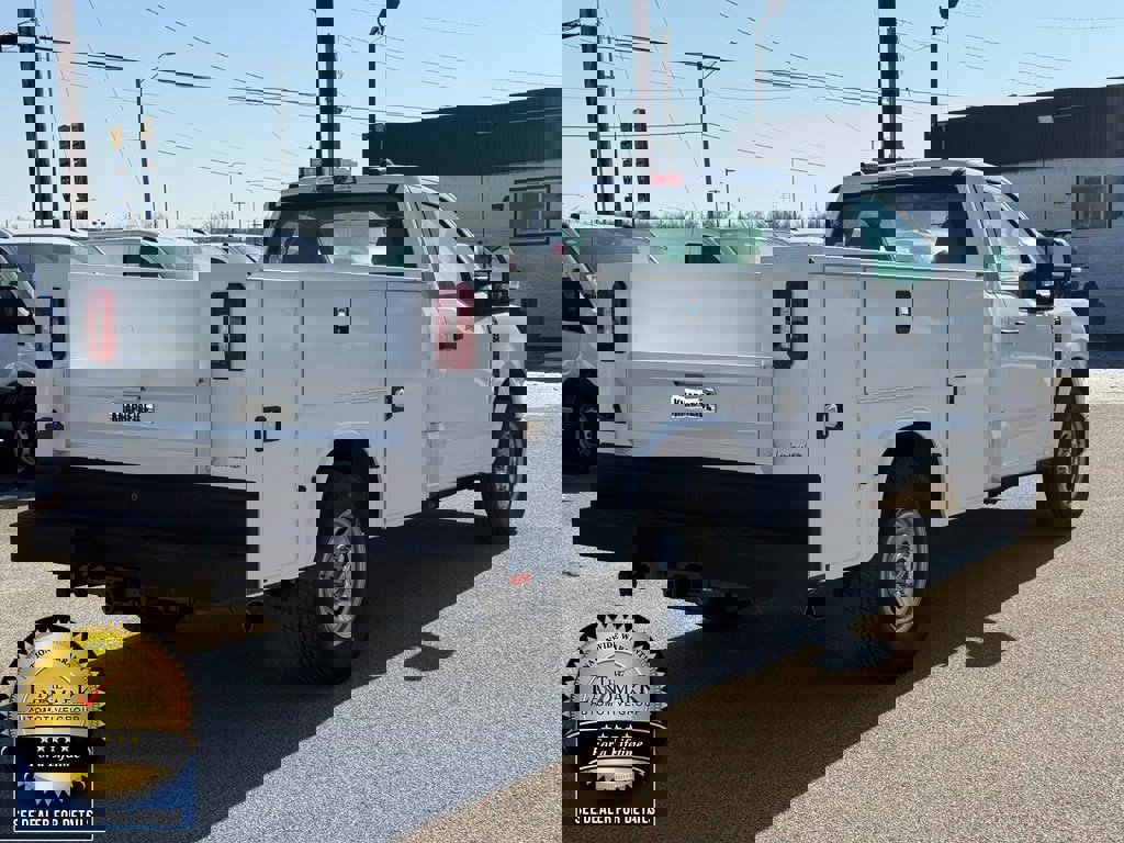 Used 2023 Ford F250 XL w/ XL Chrome Package image 5