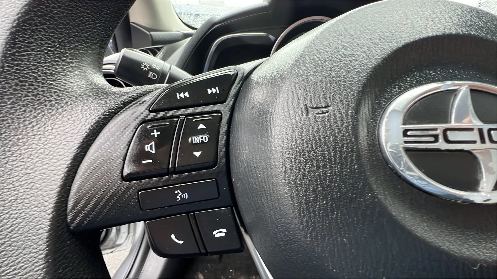 Used 2016 Scion iA image 18