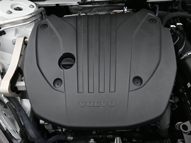 Used 2023 Volvo XC60 B5 Plus w/ Protection Package Premier image 35