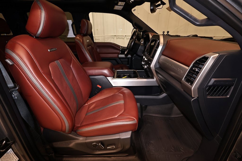 Used 2022 Ford F450 Platinum w/ FX4 Off-Road Package image 21