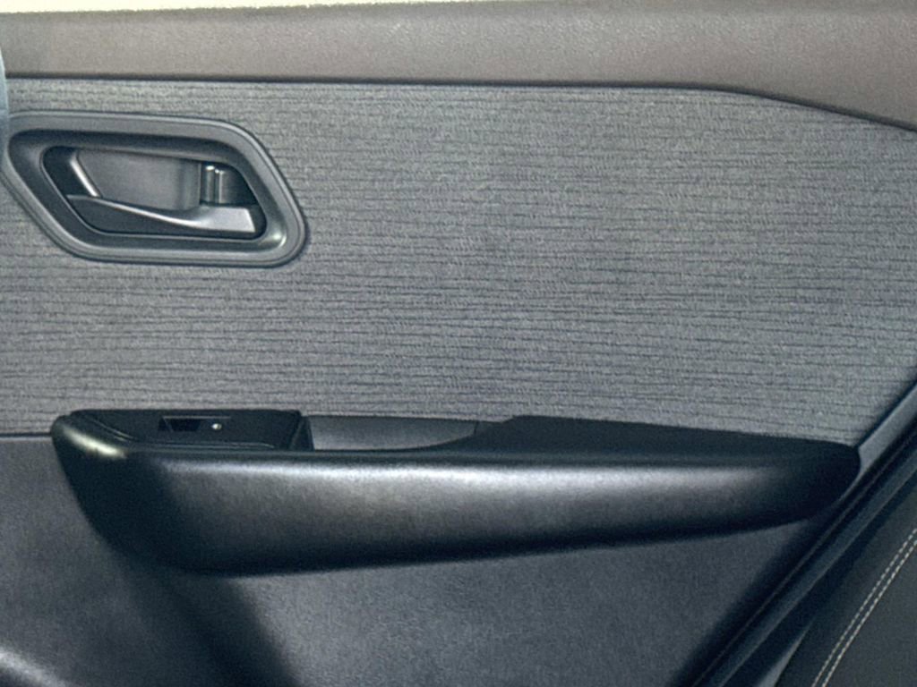 Certified 2023 Nissan Rogue S image 14