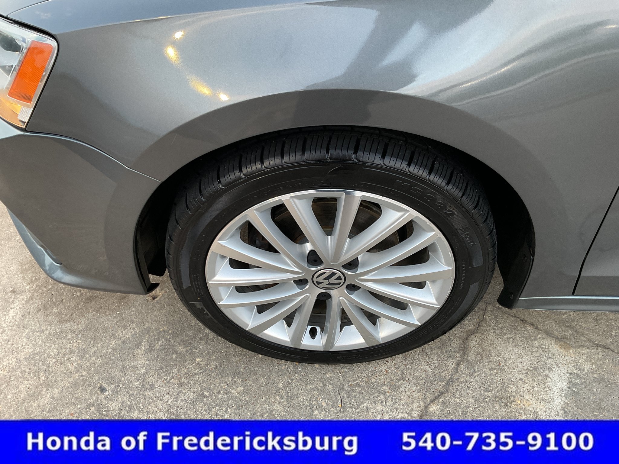 Used 2015 Volkswagen Jetta SE FWD image 11