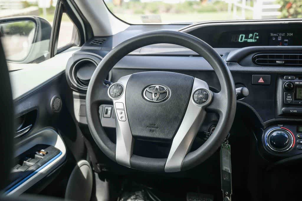 Used 2013 Toyota Prius C Two image 13