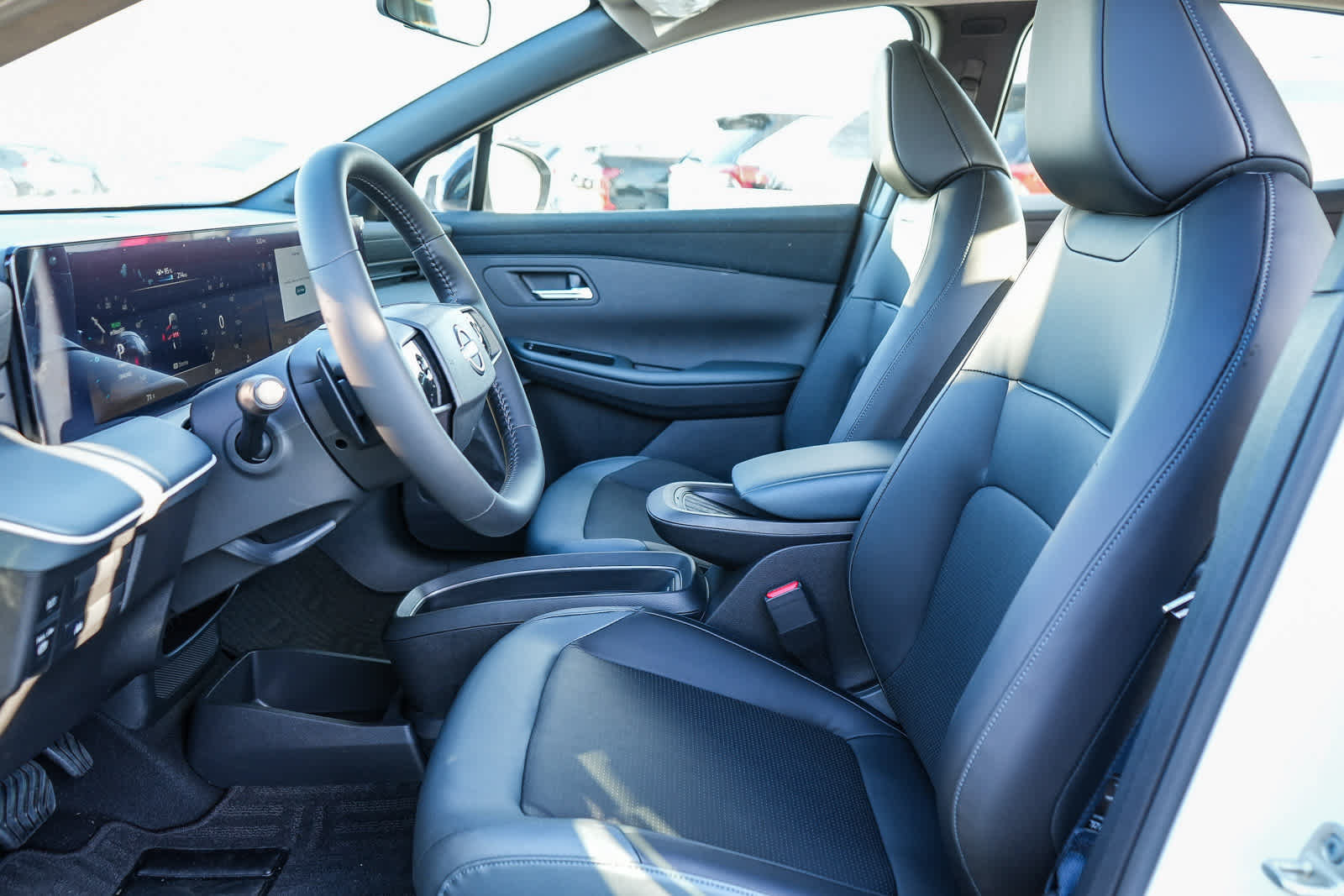 New 2026 Nissan Leaf SV+ w/ Floor Mat Package (SV+) FWD image 19
