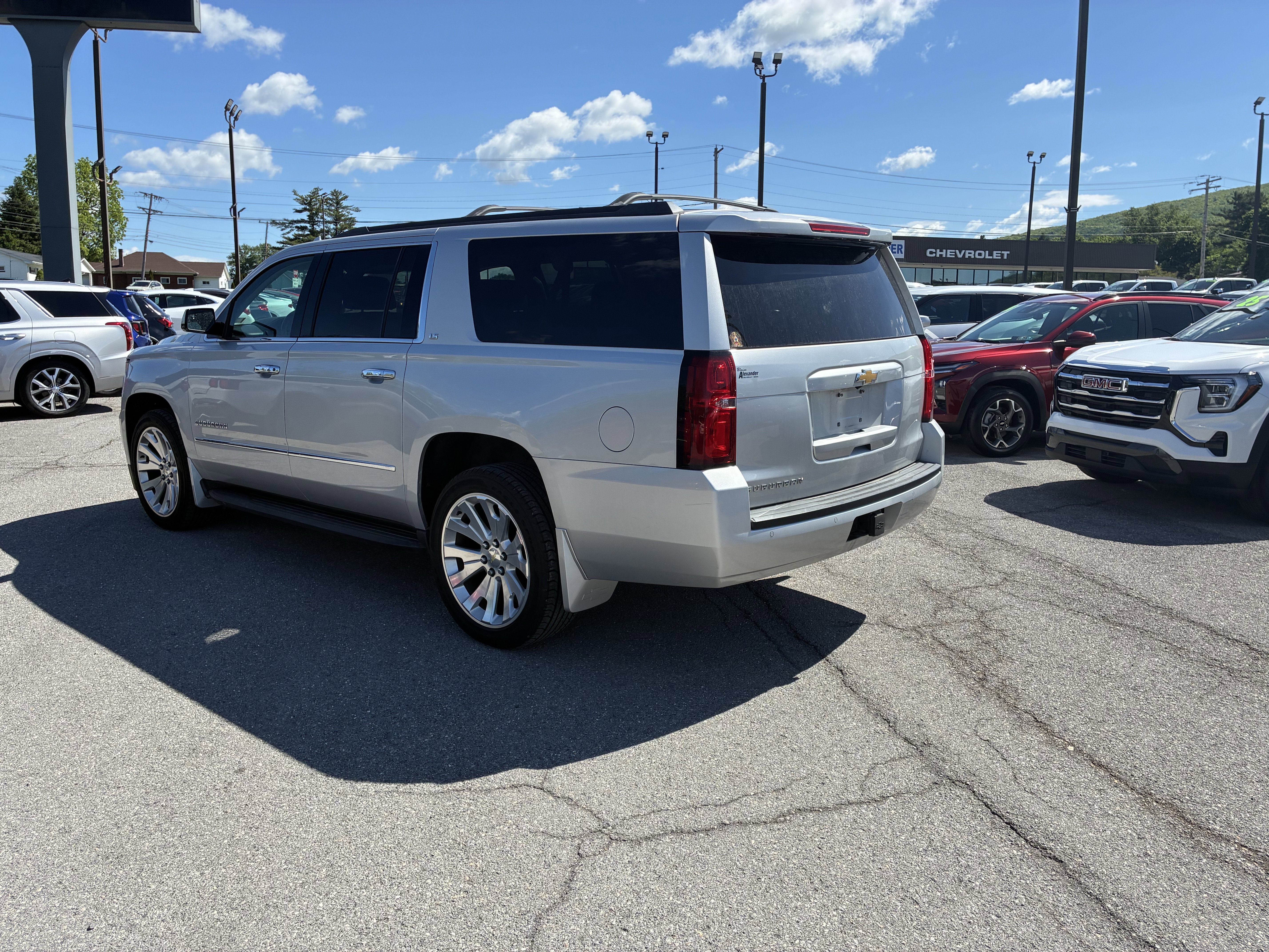 Used 2016 Chevrolet Suburban LS w/ Max Trailering Package AWD/4WD image 5