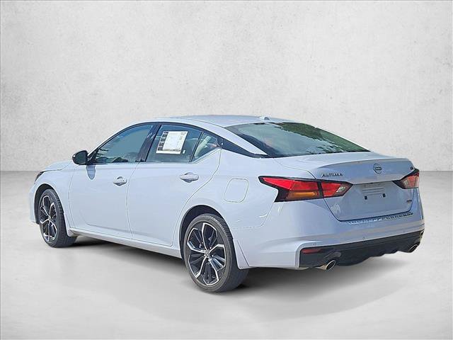 Used 2023 Nissan Altima 2.5 SR w/ SR Premium Package AWD/4WD image 7