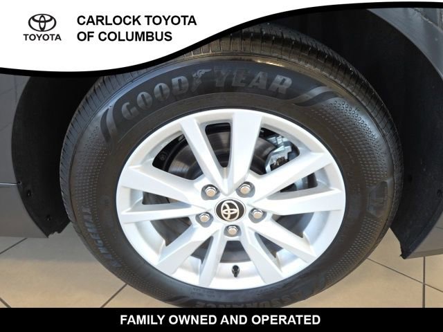 Used 2026 Toyota Camry LE FWD image 10