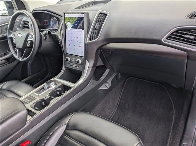 Used 2024 Ford Edge SEL image 21