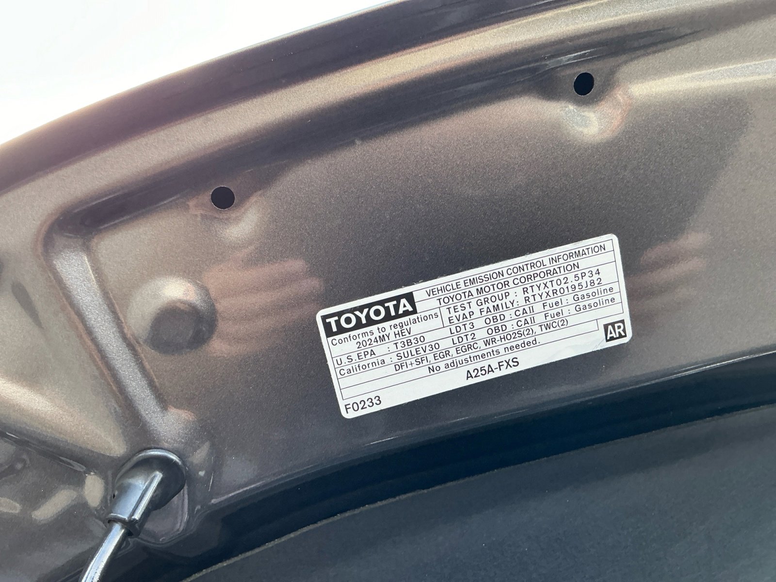 Used 2024 Toyota Sienna XLE FWD image 25