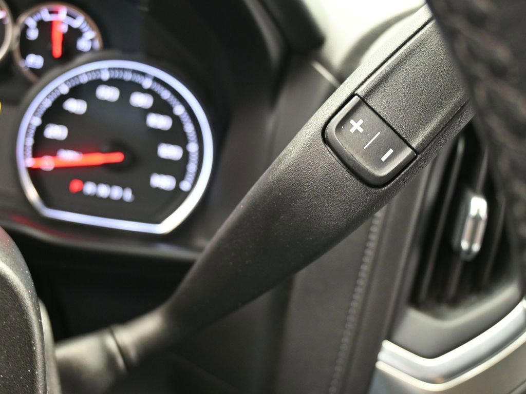 Used 2021 Chevrolet Silverado 1500 RST image 13