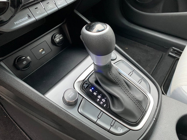 Used 2023 Hyundai Kona SEL w/ Cargo Package image 28