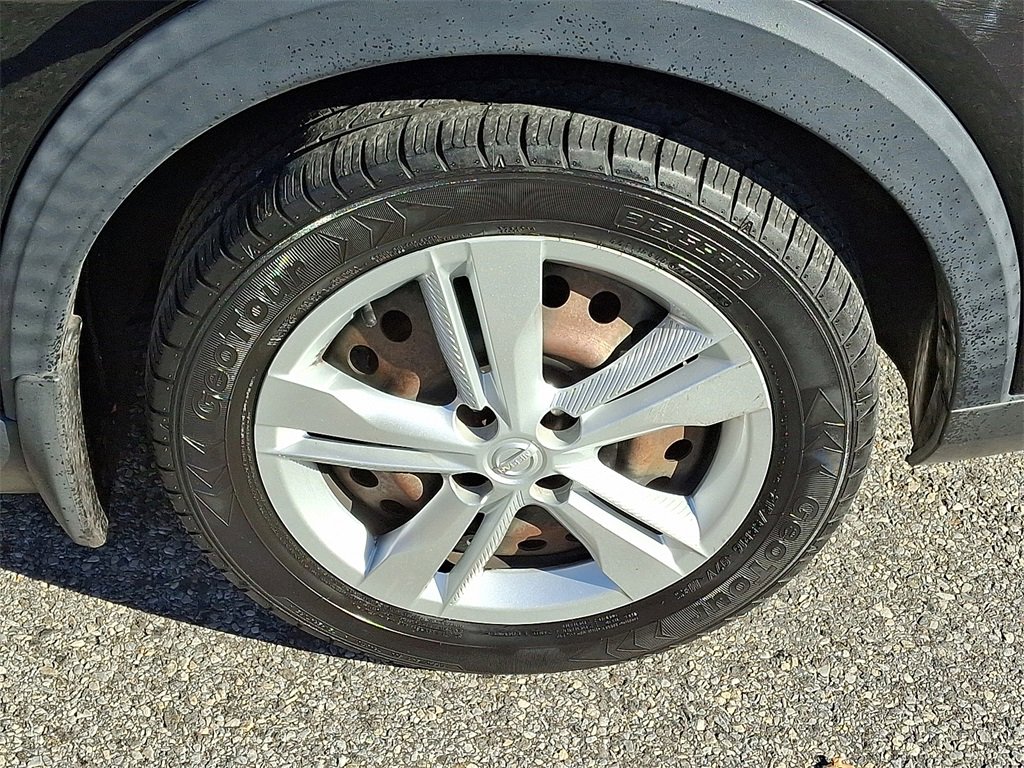 Used 2020 Nissan Kicks S image 8