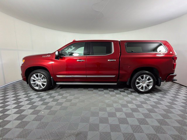 Used 2024 Chevrolet Silverado 1500 High Country AWD/4WD image 12