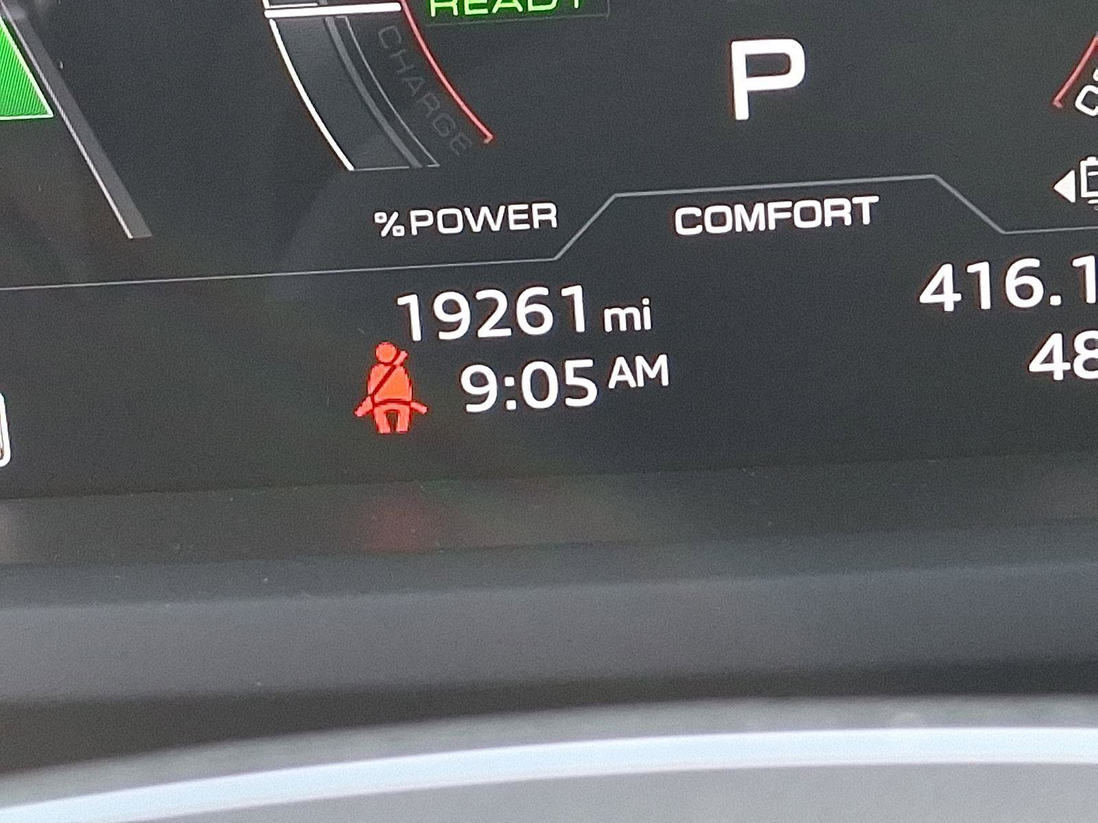 Used 2022 Audi RS e-tron GT w/ Carbon Performance Package image 20