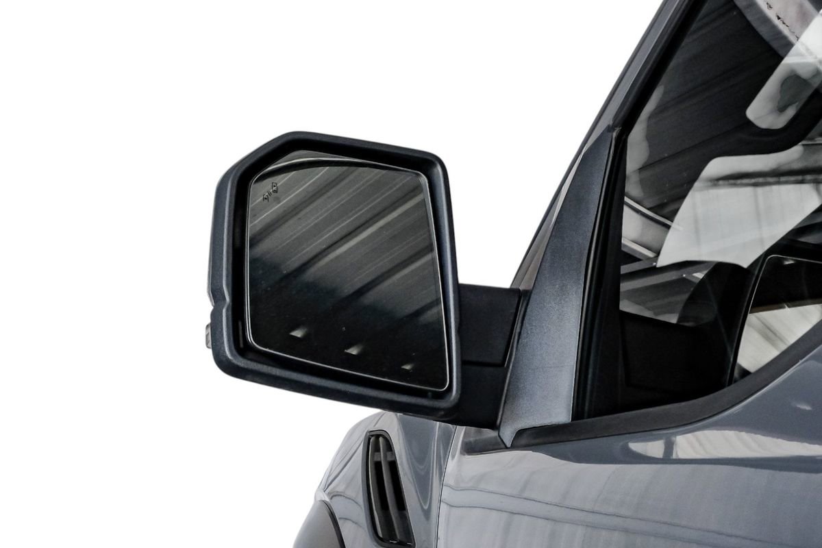 Used 2020 Ford F150 Raptor w/ Equipment Group 802A Luxury image 38