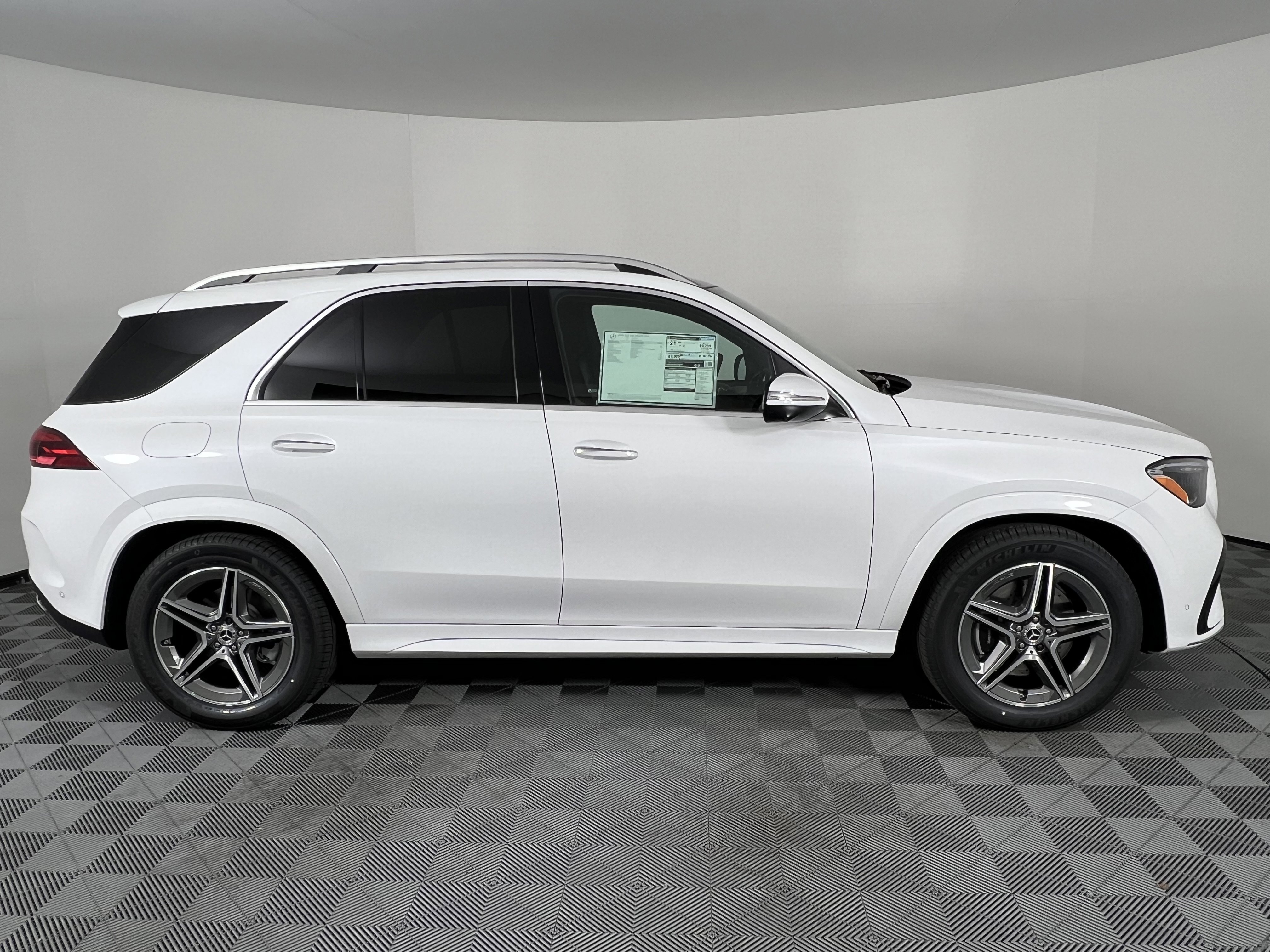 New 2026 Mercedes-Benz GLE 450 4MATIC image 14