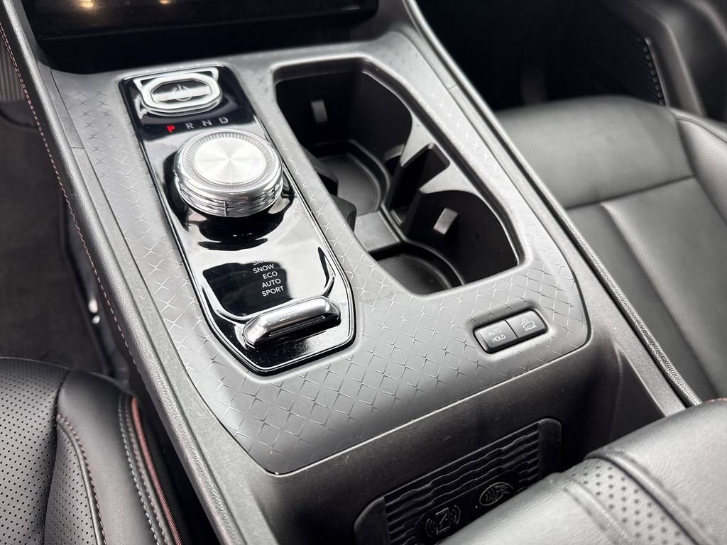 Used 2024 Jeep Wagoneer Launch Edition image 33