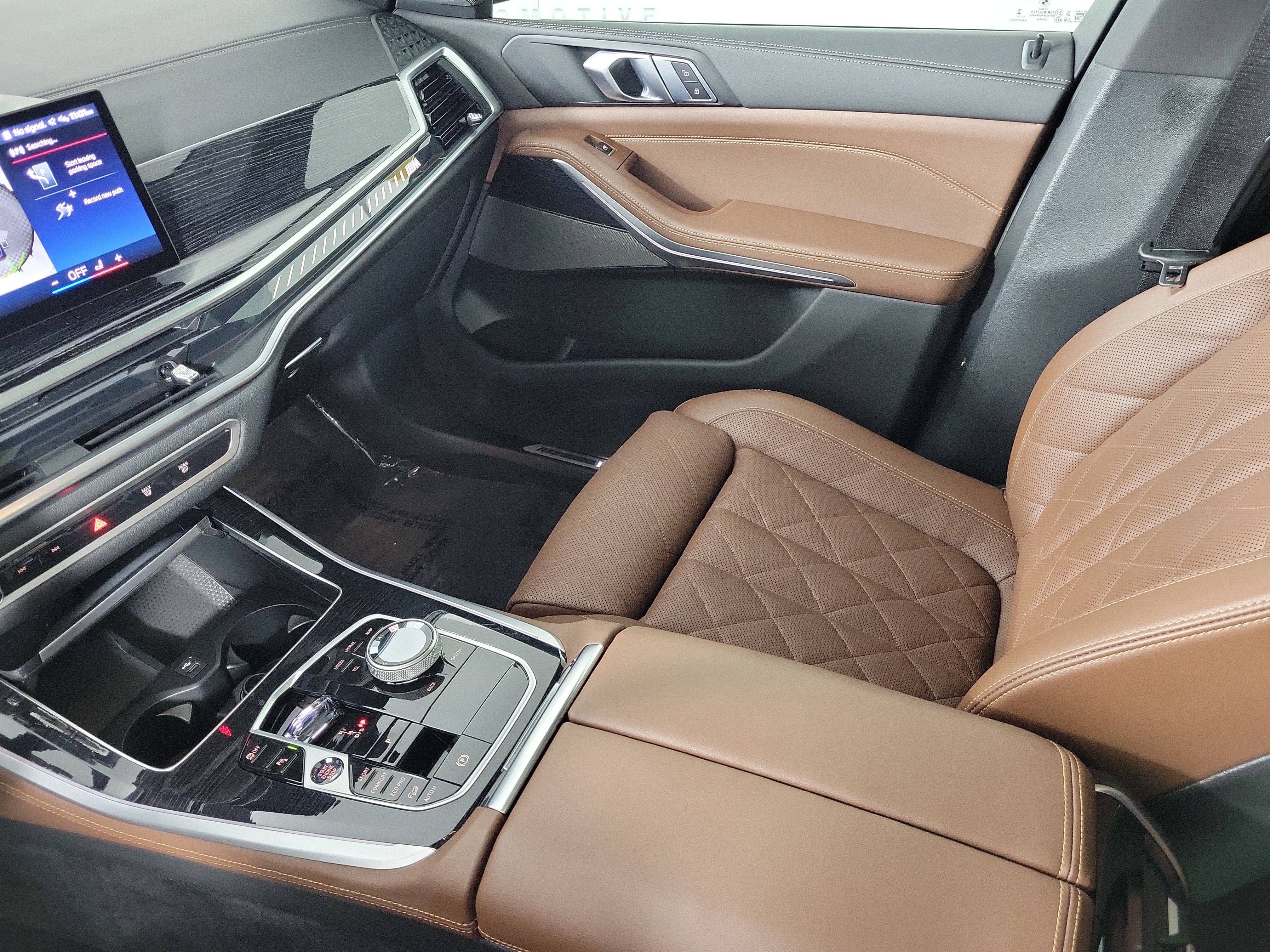 Certified 2025 BMW X5 M60i image 23