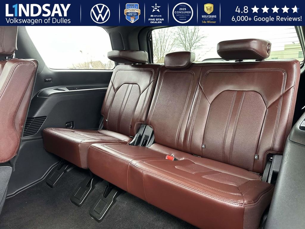Used 2022 Ford Expedition Limited image 14
