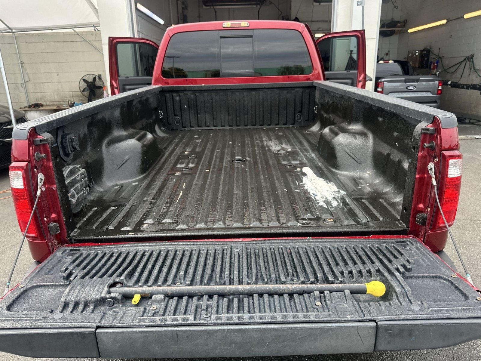 Used 2016 Ford F350 Platinum AWD/4WD image 33