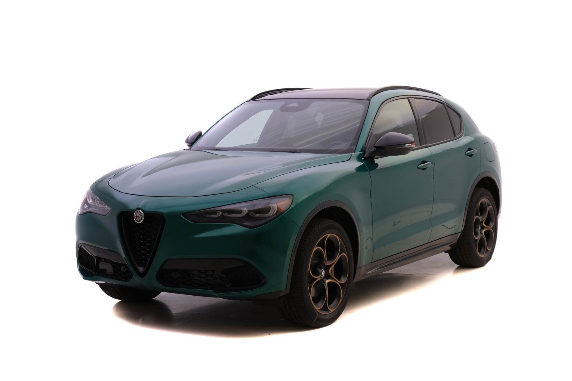 New 2025 Alfa Romeo Stelvio Sprint image 1