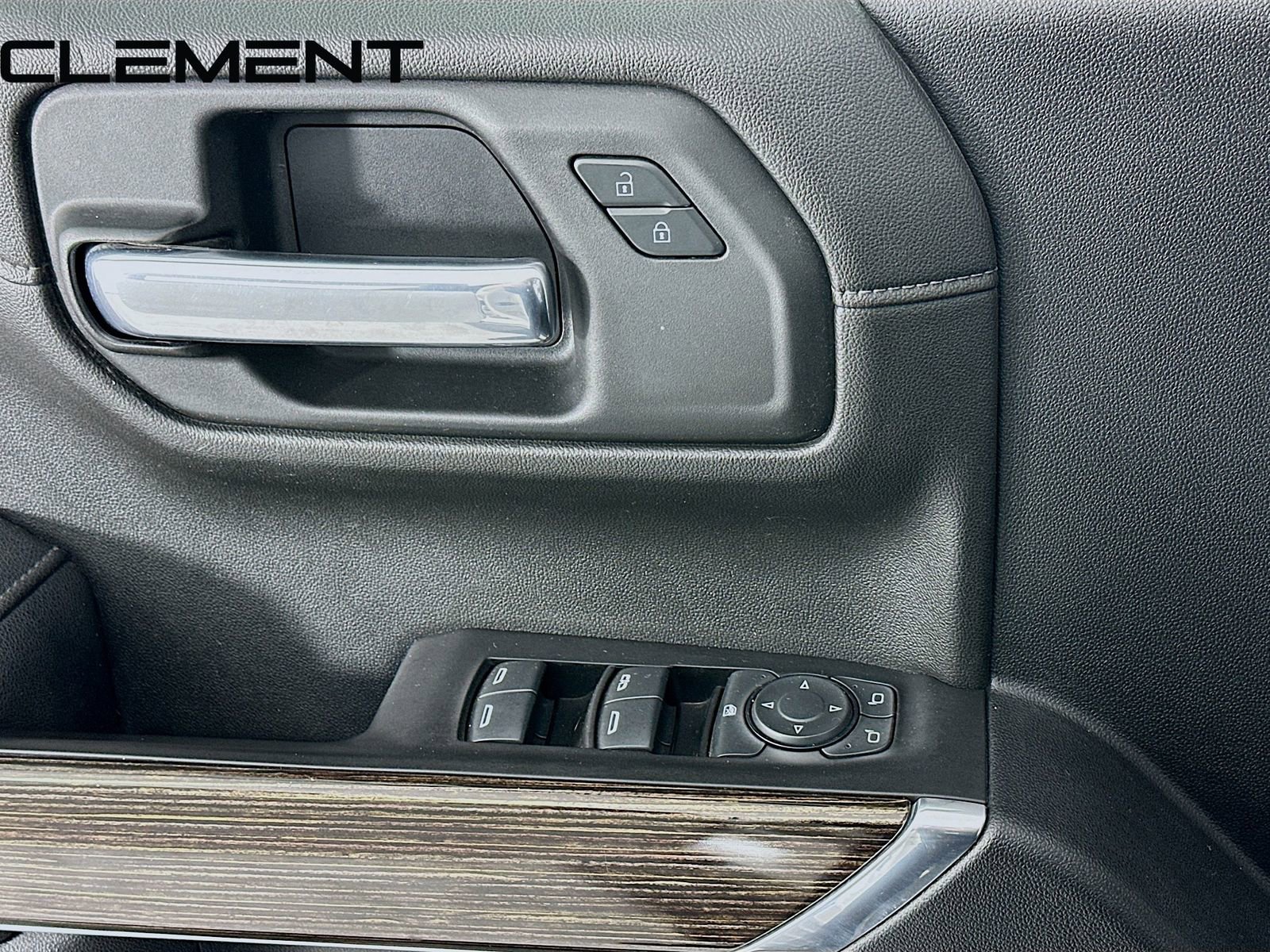 Used 2021 GMC Sierra 1500 Elevation w/ Preferred Package image 27