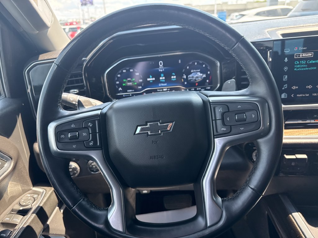 Used 2023 Chevrolet Silverado 1500 RST w/ Convenience Package II AWD/4WD image 18