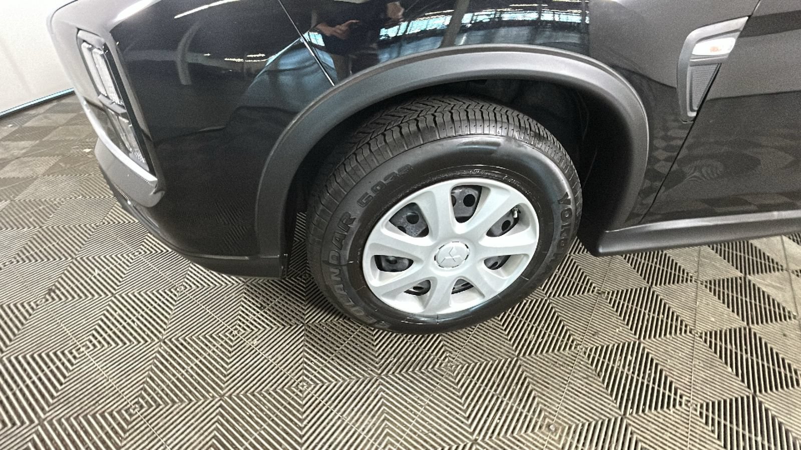 Used 2025 Mitsubishi Outlander Sport AWD image 10