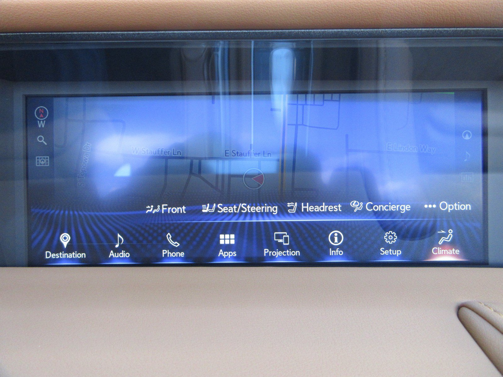 Used 2023 Lexus LC 500 Convertible w/ Touring Package RWD image 38