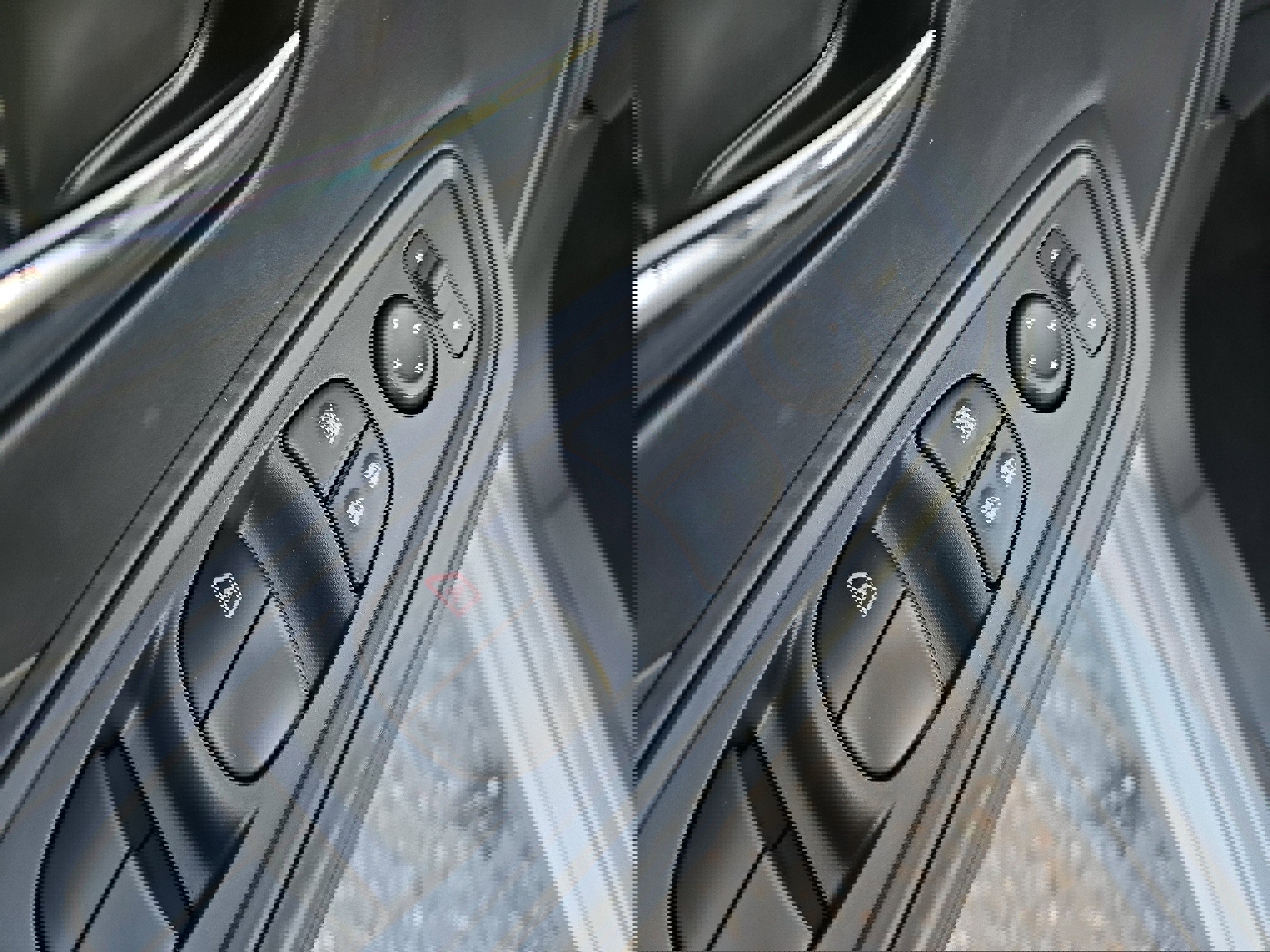 New 2025 Nissan Versa SV w/ Trunk Package image 18