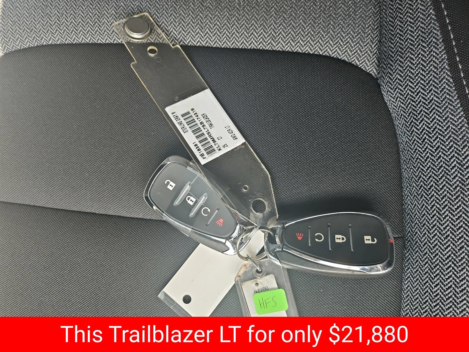 Used 2025 Chevrolet TrailBlazer LT AWD/4WD image 21