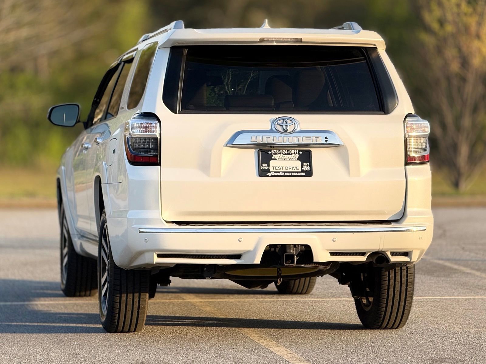 Used 2014 Toyota 4Runner Limited image 5