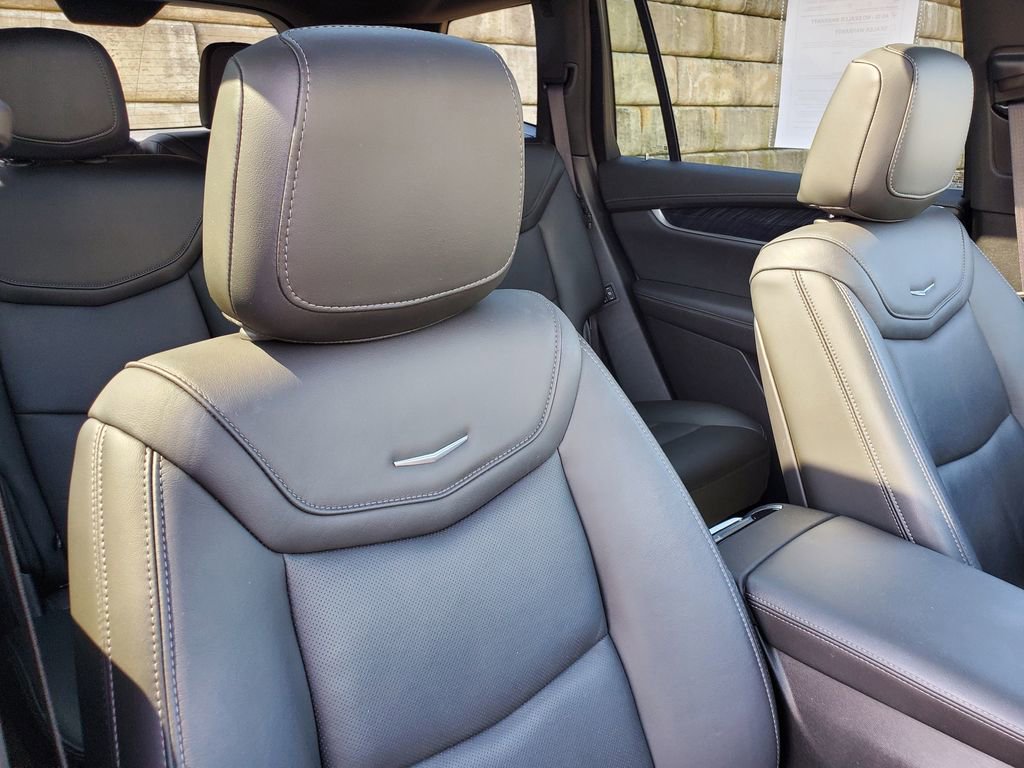 Certified 2023 Cadillac XT6 Premium Luxury w/ LPO, Floor Liner Package AWD/4WD image 34