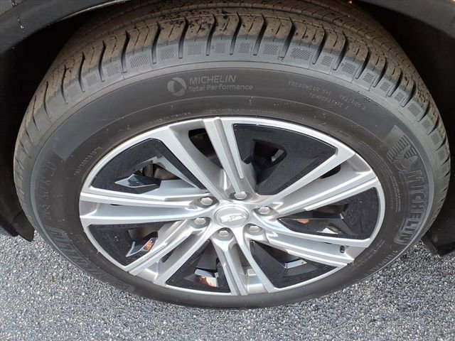 Certified 2024 Cadillac Lyriq Luxury image 12