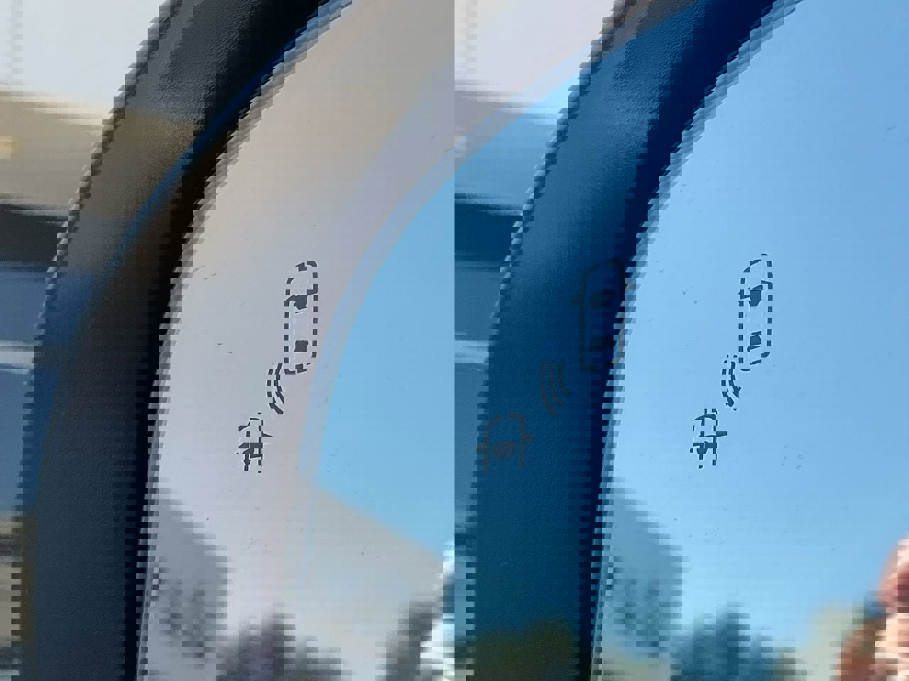 New 2026 Nissan Frontier S image 11