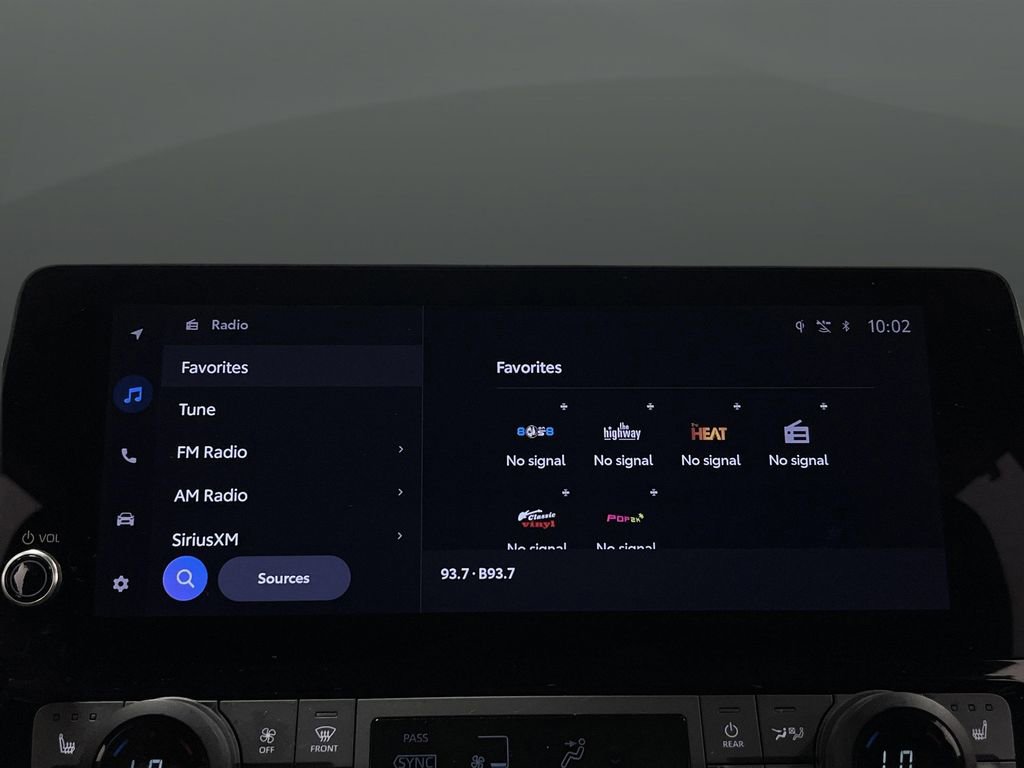 Used 2024 Toyota Grand Highlander XLE image 18