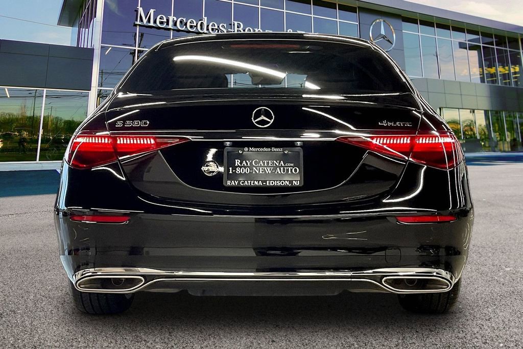Certified 2024 Mercedes-Benz S 580 4MATIC Sedan image 4