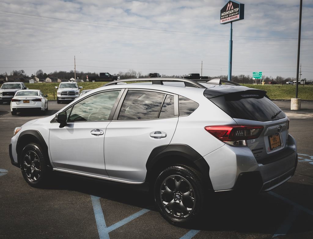 Used 2022 Subaru Crosstrek 2.5i Sport w/ Moonroof Package image 26