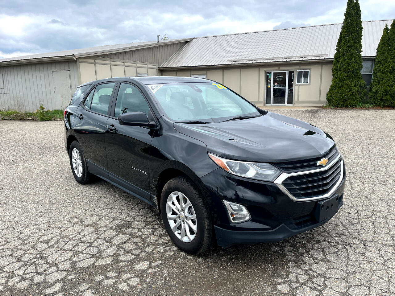 Used 2020 Chevrolet Equinox LS image 7