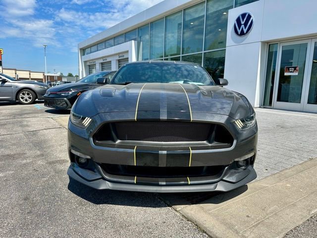 Used 2017 Ford Mustang GT Premium w/ GT Performance Package RWD image 2
