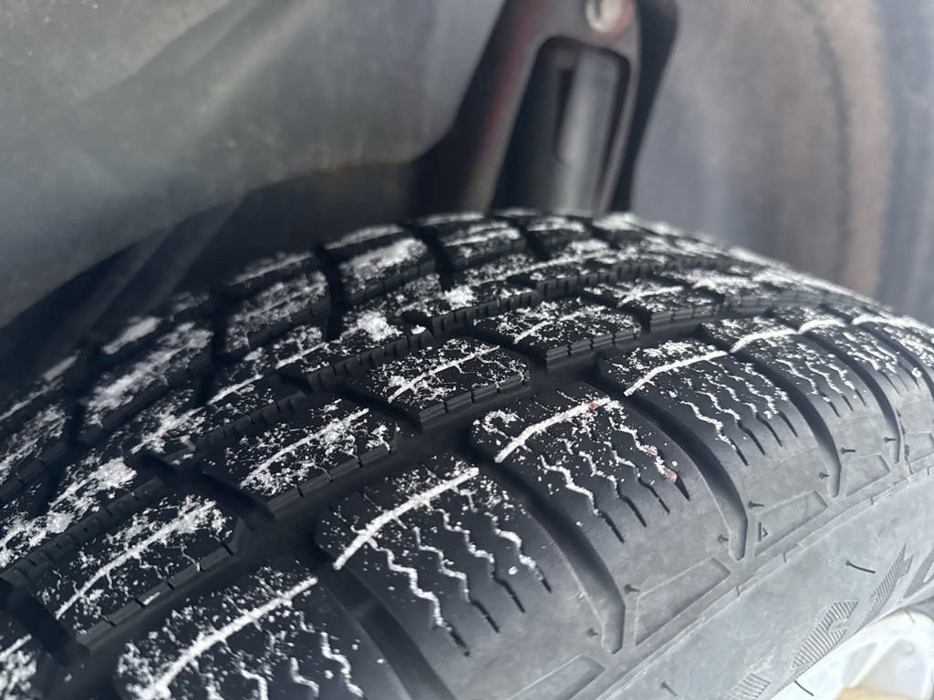 Used 2015 Chevrolet Captiva Sport LT w/ Convenience Package image 27