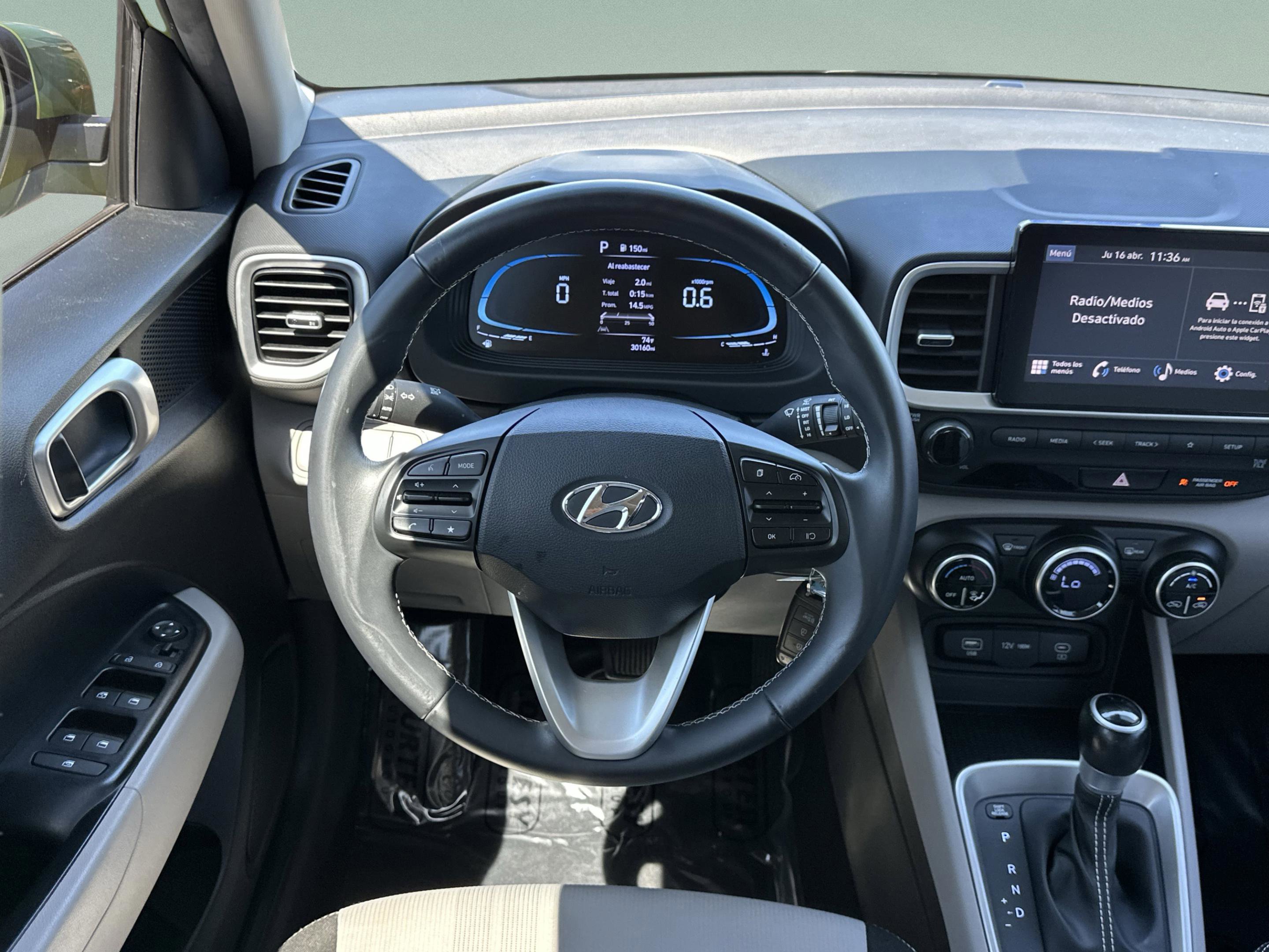 Certified 2023 Hyundai Venue SEL FWD image 10