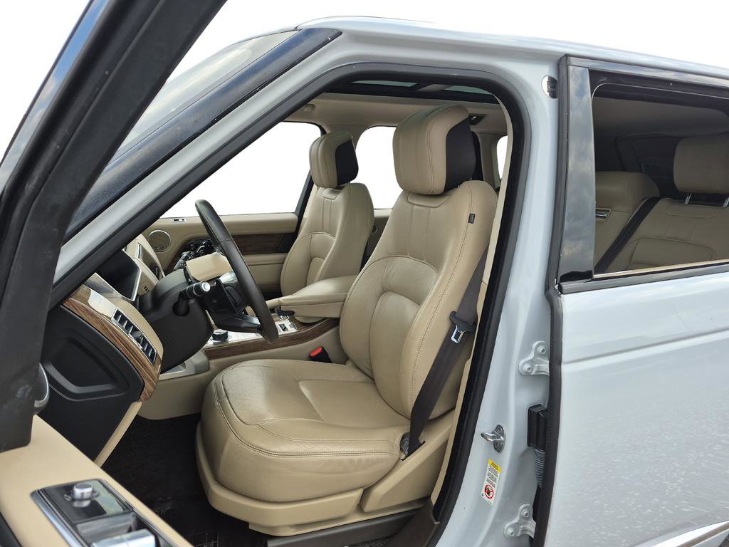 Used 2019 Land Rover Range Rover HSE AWD/4WD image 14