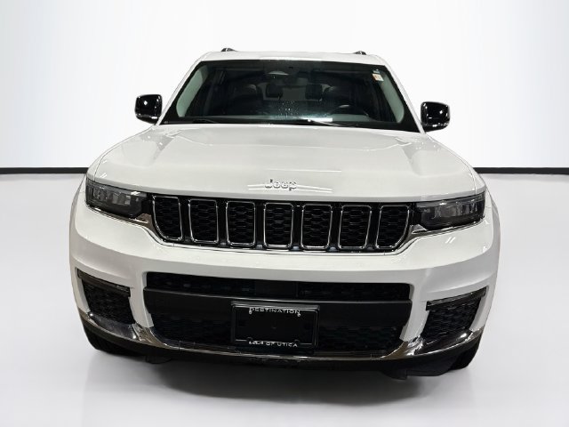 Used 2021 Jeep Grand Cherokee L Limited AWD/4WD image 2