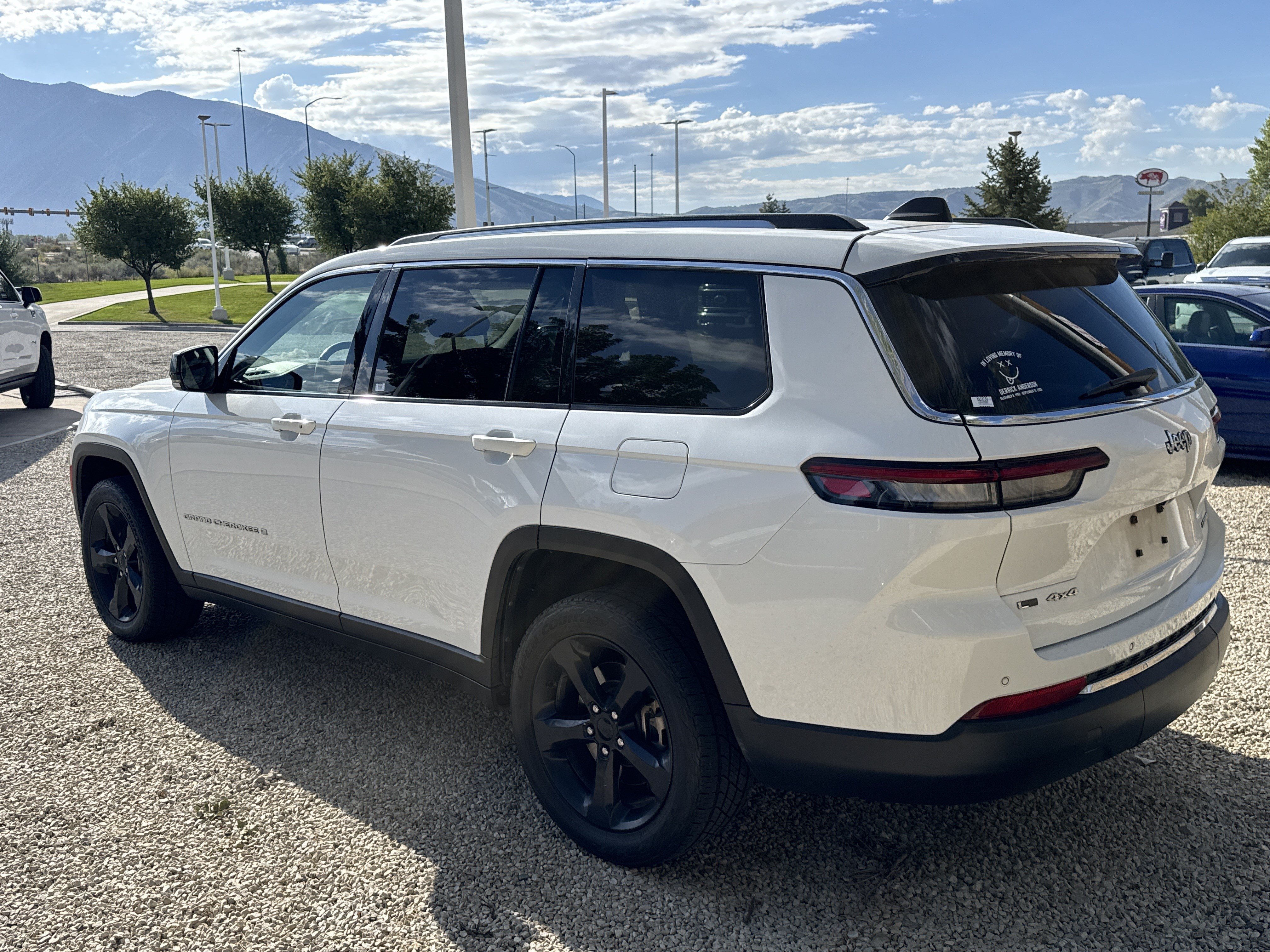 Used 2021 Jeep Grand Cherokee L Limited w/ Trailer Tow Package AWD/4WD image 5