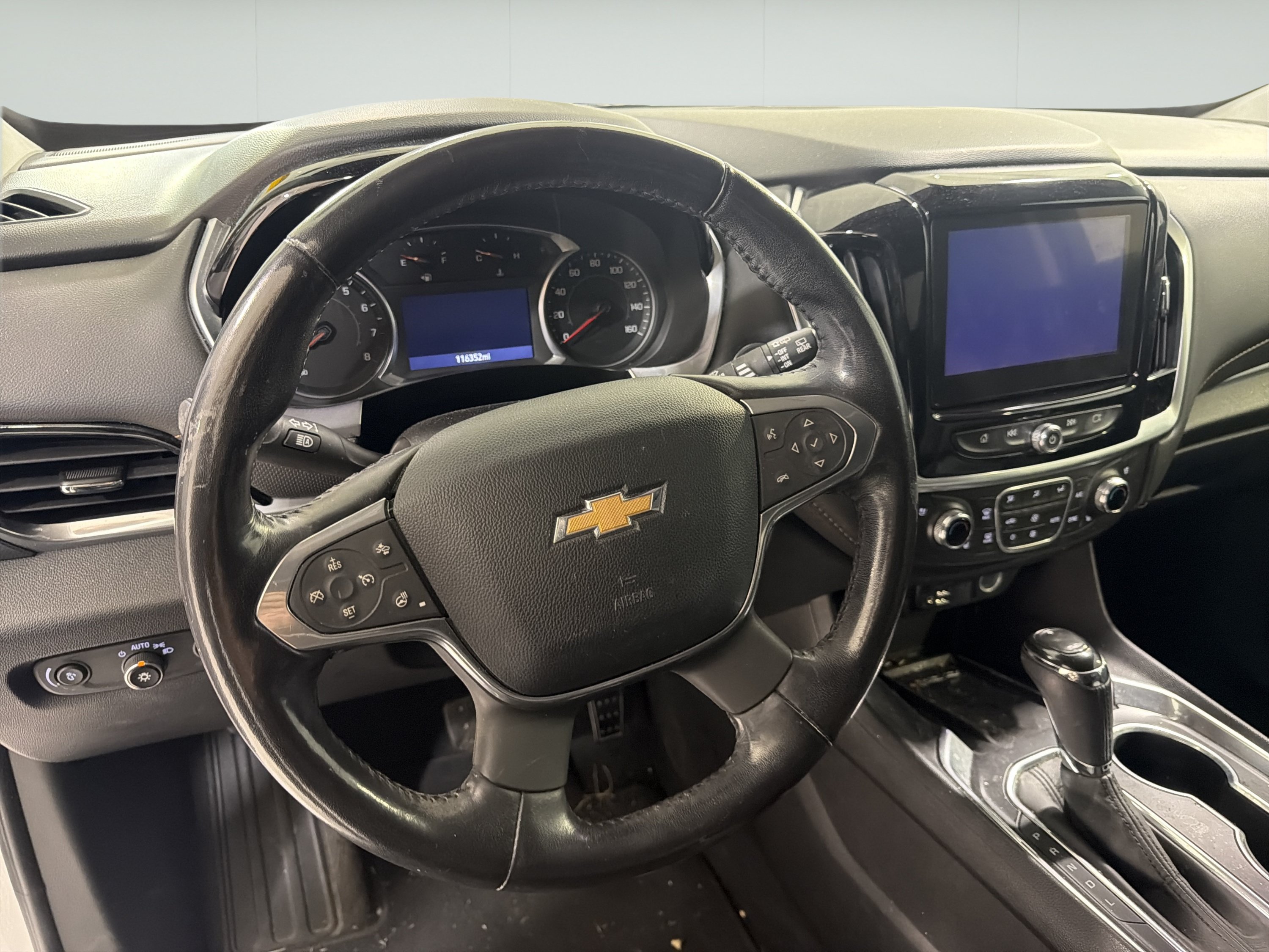 Used 2020 Chevrolet Traverse Premier w/ Redline Edition FWD image 14